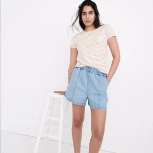 Madewell size small “Denim easy pull on shorts in Rathmore Wash”